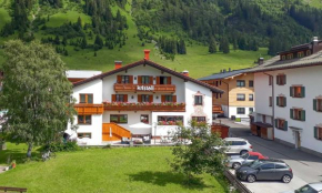 Hotel Kristall